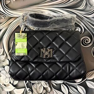 Badgley Mischka Quilted Black Crossbody Bag